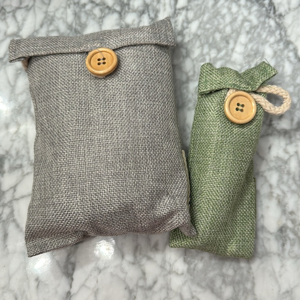 BNWT Bamboo Charcoal Norwex Bags. See picture for sizes last 2 years.